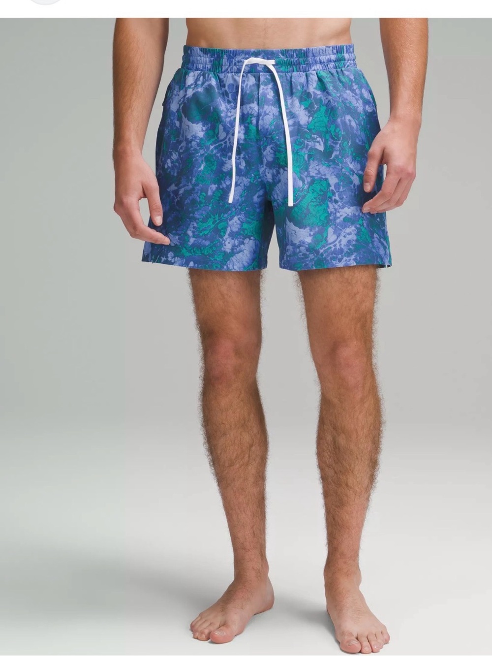 Lululemon • Pool Shorts 5" • Size XL